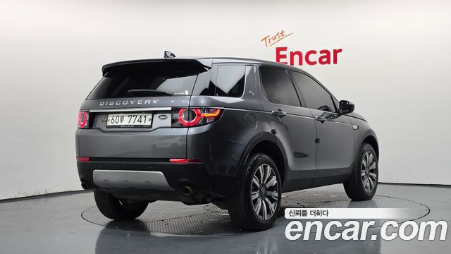 Land Rover Discovery Sport 2.0 TD4 HSE Luxury 2019 — фото 2