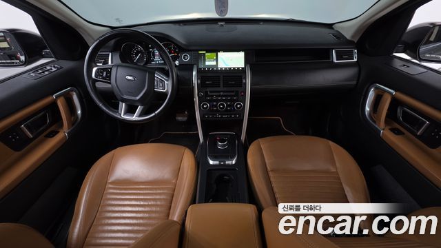Land Rover Discovery Sport 2.0 TD4 HSE Luxury 2019 — фото 7