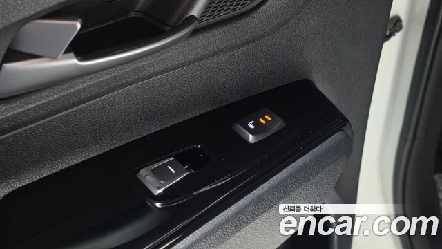 KG Mobility (SsangYong) Beautiful Korando Gasoline 1.5 2WD C5 Plus 2021 — фото 18