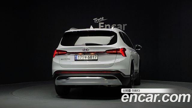 Hyundai Santa Fe Diesel 2.2 2WD Prestige 2021 — фото 4