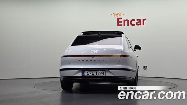 Hyundai Grandeur (GN7) 3.5 LPG 2WD Exclusive 2024 — фото 4