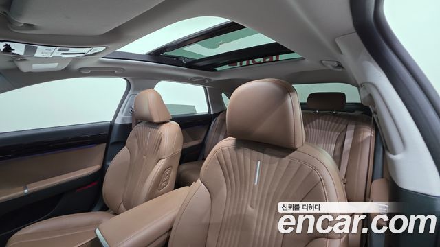 Hyundai Grandeur (GN7) 3.5 LPG 2WD Exclusive 2024 — фото 16