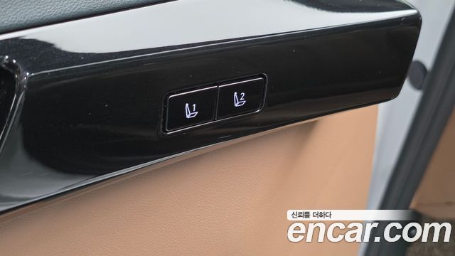 Hyundai Grandeur (GN7) 3.5 LPG 2WD Exclusive 2024 — фото 18