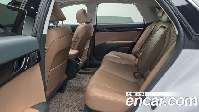 Hyundai Grandeur (GN7) 3.5 LPG 2WD Exclusive 2024 — фото 32
