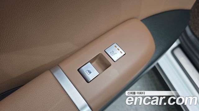Hyundai Grandeur (GN7) 3.5 LPG 2WD Exclusive 2024 — фото 38