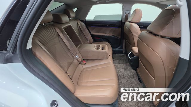 Hyundai Grandeur (GN7) 3.5 LPG 2WD Exclusive 2024 — фото 41
