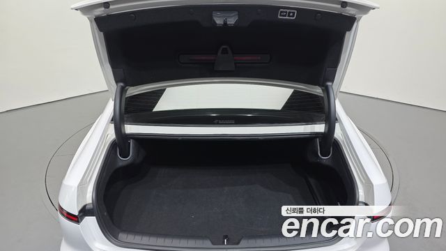 Hyundai Grandeur (GN7) 3.5 LPG 2WD Exclusive 2024 — фото 42