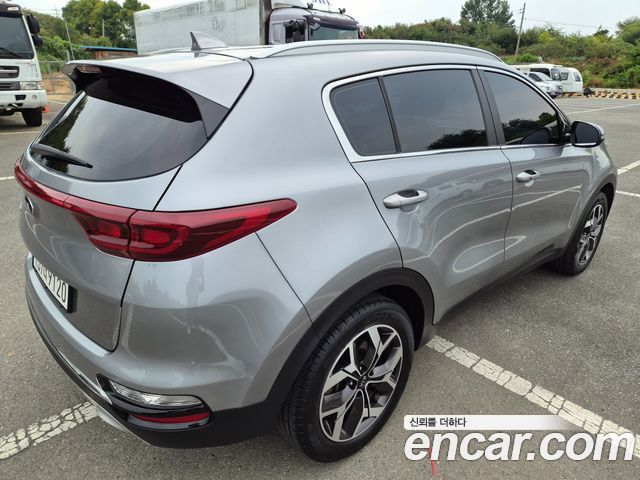 Kia Sportage The Bold Diesel 1.6 2WD Prestige 2021 — фото 2