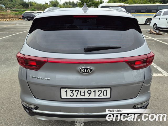 Kia Sportage The Bold Diesel 1.6 2WD Prestige 2021 — фото 4