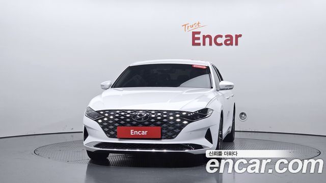 Hyundai Grandeur (IG) 3.0 LPi Rent Car Modern 2022 — фото 3