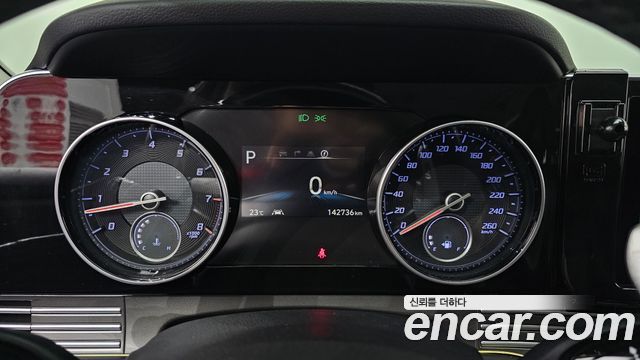 Hyundai Grandeur (IG) 3.0 LPi Rent Car Modern 2022 — фото 8