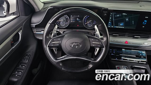Hyundai Grandeur (IG) 3.0 LPi Rent Car Modern 2022 — фото 13