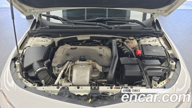 Chevrolet Malibu 2.0 Turbo LTZ Premium 2017 — фото 6