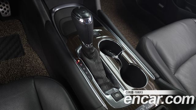 Chevrolet Malibu 2.0 Turbo LTZ Premium 2017 — фото 9