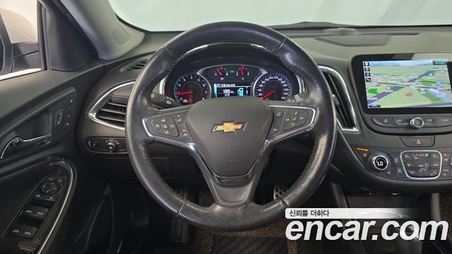 Chevrolet Malibu 2.0 Turbo LTZ Premium 2017 — фото 14