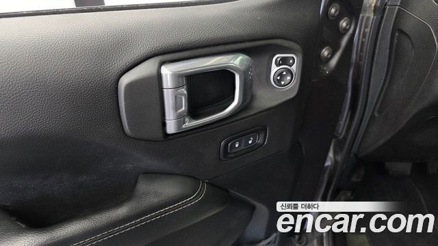 Jeep Wrangler (JL) 2.0 Overland Power Top 4Door 2021 — фото 18