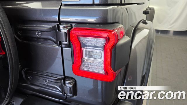 Jeep Wrangler (JL) 2.0 Overland Power Top 4Door 2021 — фото 23