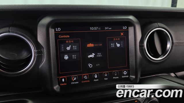 Jeep Wrangler (JL) 2.0 Overland Power Top 4Door 2021 — фото 30