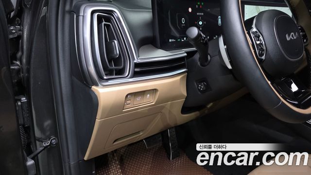 Kia Sorento (IV) HEV 1.6 2WD Signature 2025 — фото 13