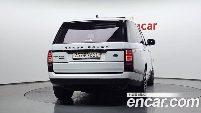 Land Rover Range Rover (IV) 4.4 SDV8 Vogue SE DIESEL 2017 — фото 4