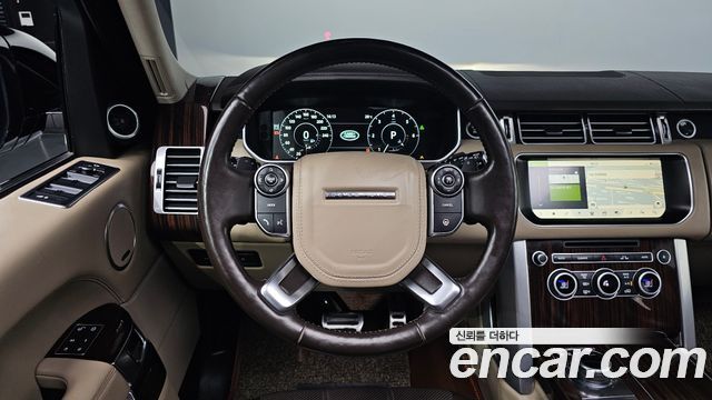 Land Rover Range Rover (IV) 4.4 SDV8 Vogue SE DIESEL 2017 — фото 16