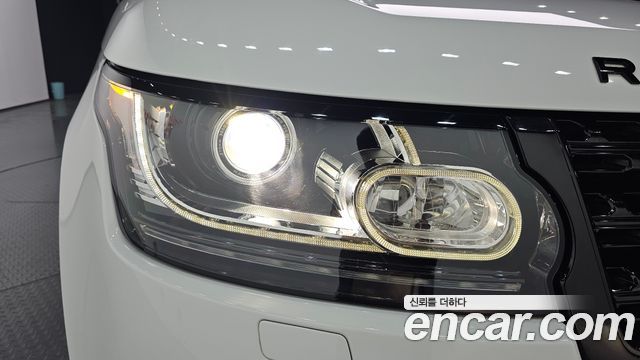 Land Rover Range Rover (IV) 4.4 SDV8 Vogue SE DIESEL 2017 — фото 28