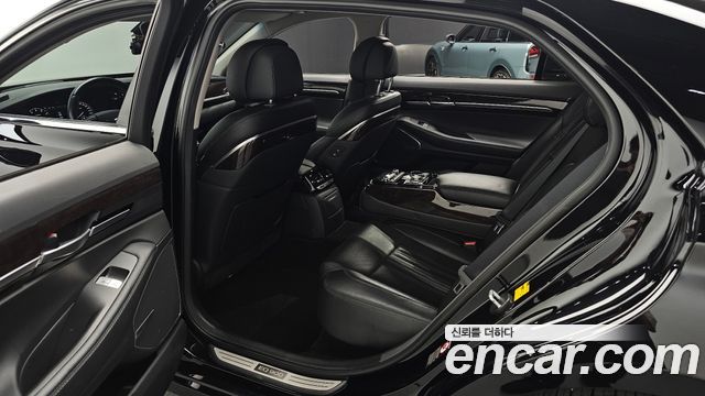 Genesis EQ900 3.8 GDI AWD Premium Luxury 2016 — фото 12