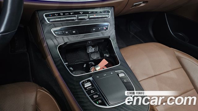 Mercedes-Benz E-Class (W213) E350 4MATIC Avantgarde 2021 — фото 18