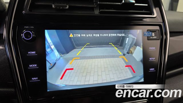 KG Mobility (SsangYong) Very New Tivoli Gasoline 1.5 2WD V3 2021 — фото 14