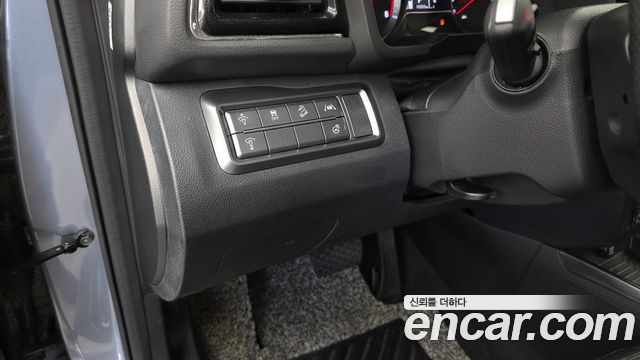 KG Mobility (SsangYong) Very New Tivoli Gasoline 1.5 2WD V3 2021 — фото 18