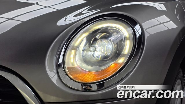 MINI Cooper Clubman Standard 2nd 2018 — фото 22