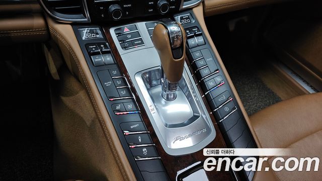 Porsche Panamera 3.6 AWD 970 2013 — фото 9