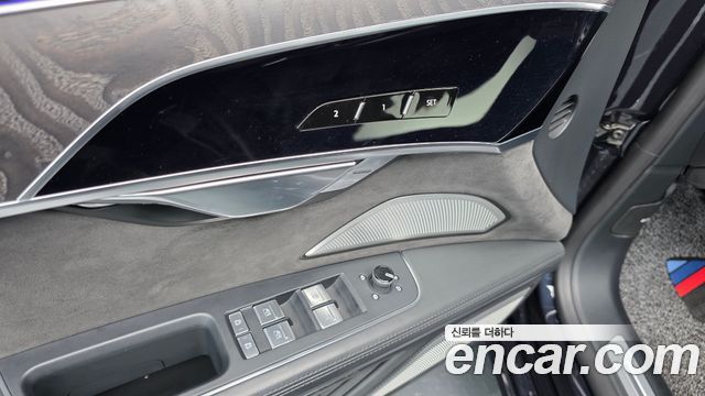 Audi A8 (D5) 60 TFSI Quattro LWB 2021 — фото 27
