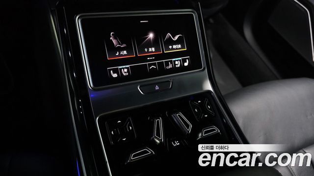 Audi A8 (D5) 60 TFSI Quattro LWB 2021 — фото 32