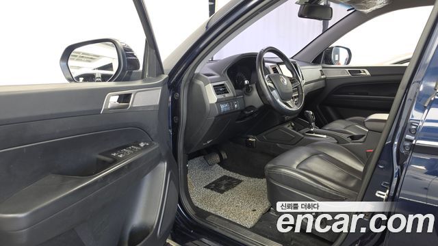 KG Mobility (SsangYong) Rexton Sports Diesel 2.2 4WD Prestige 2019 — фото 10