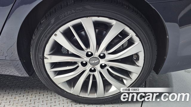 Genesis G80 3.3 GDI AWD Premium Luxury 2018 — фото 21