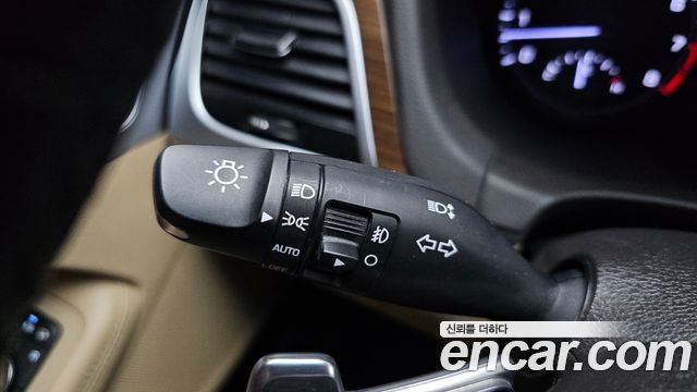 Genesis G80 3.3 GDI AWD Premium Luxury 2018 — фото 29