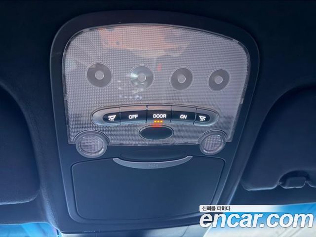 KG Mobility (SsangYong) Chairman W CW600 4TRONIC Luxury 2013 — фото 19