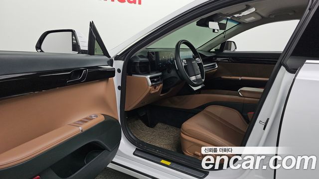 Hyundai Grandeur (GN7) 2,5 Gasoline 2WD Premium 2026 — фото 10