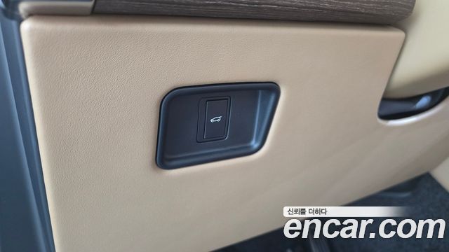 Land Rover Range Rover (V) P530 Autobiography Long Wheel Base 2023 — фото 18