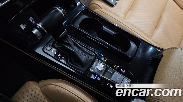 Kia K7 Premier 2.5 GDI Prestige 2020 — фото 9