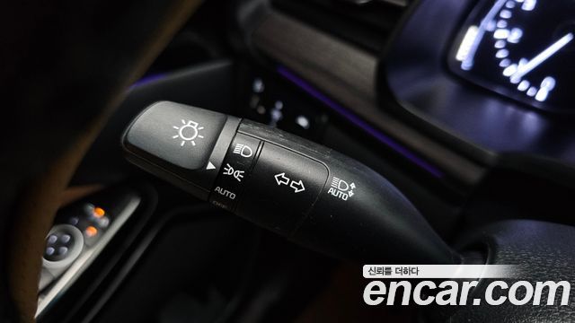 Kia K7 Premier 2.5 GDI Prestige 2020 — фото 31