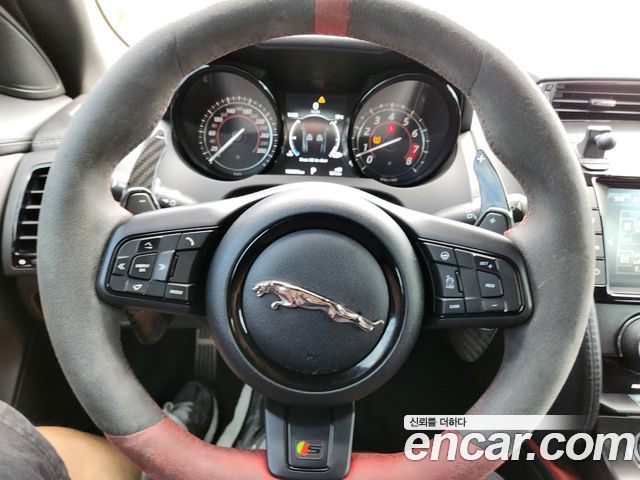 Jaguar F-TYPE 3.0 S Coupe X152 2016 — фото 18