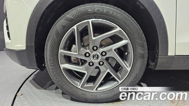 KG Mobility (SsangYong) Very New Tivoli Gasoline 1.5 2WD V3 2022 — фото 5