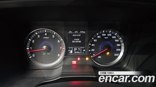 KG Mobility (SsangYong) Very New Tivoli Gasoline 1.5 2WD V3 2022 — фото 8