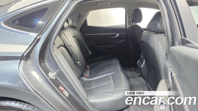 Hyundai Sonata (DN8) 2.0 LPG(rental car) Style 2022 — фото 11