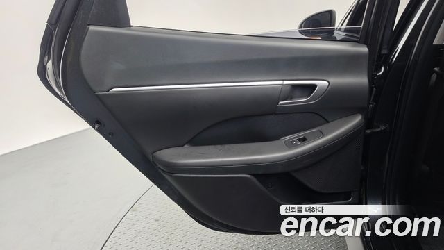 Hyundai Sonata (DN8) 2.0 LPG(rental car) Style 2022 — фото 25