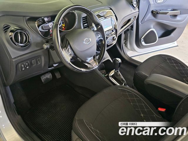 Renault Korea QM3 RE 2014 — фото 10