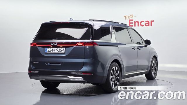 Kia Carnival (IV) Diesel 7-Seater Signature 2023 — фото 2