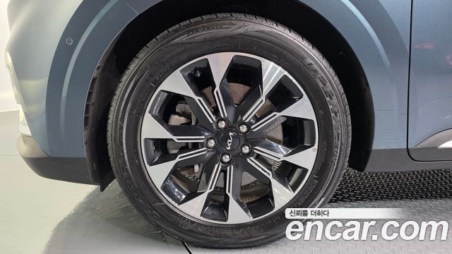 Kia Carnival (IV) Diesel 7-Seater Signature 2023 — фото 5
